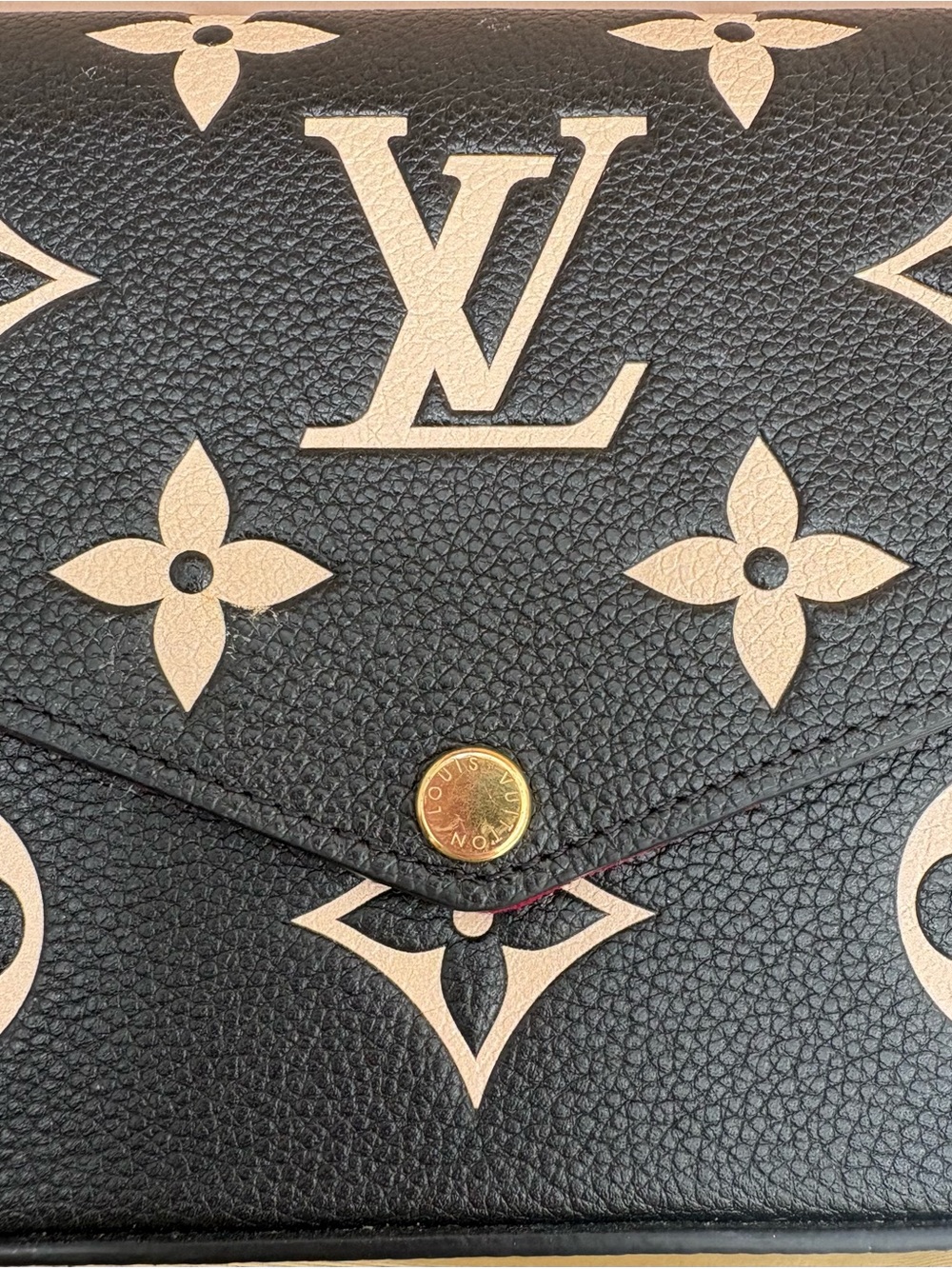 Authentic Louis Vuitton Monogram Pochette Félicie - Picture 8 of 16